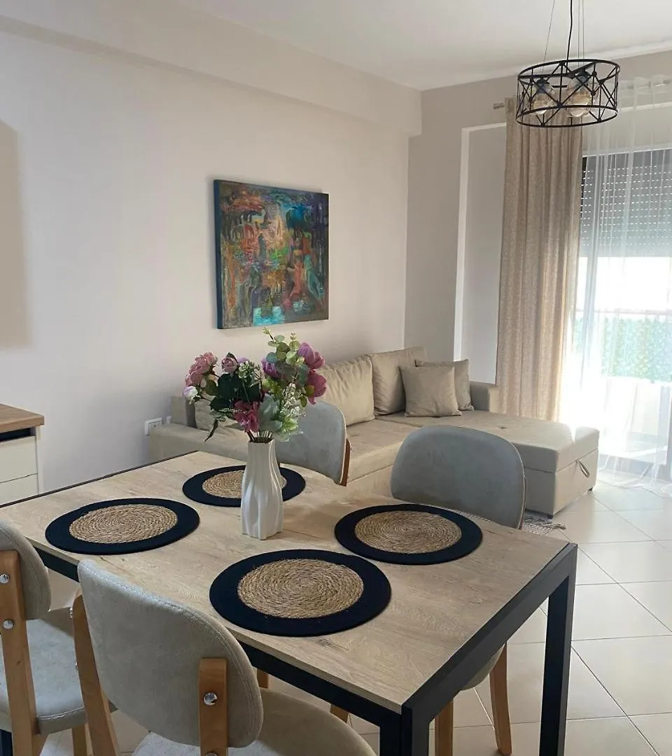 City Charm Apartment 500Mbs Vlorë