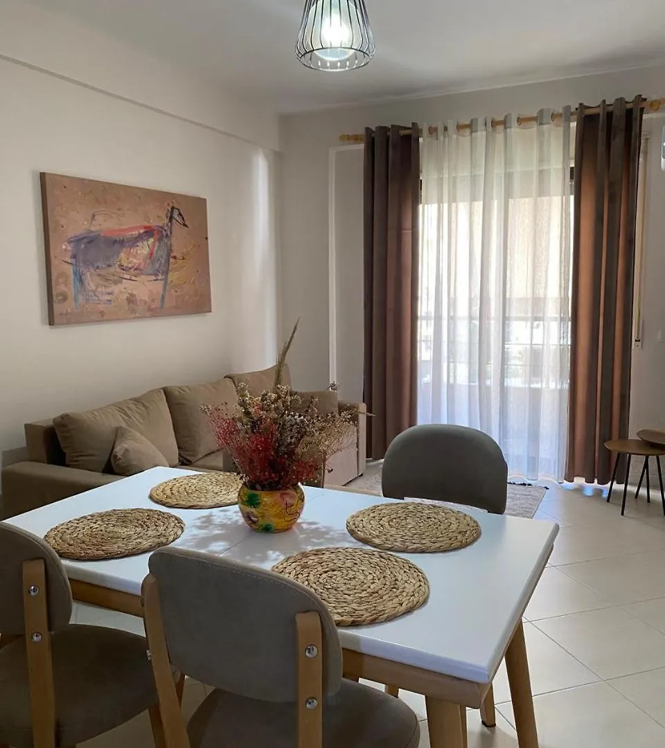 City Charm Apartment 500Mbs Vlorë