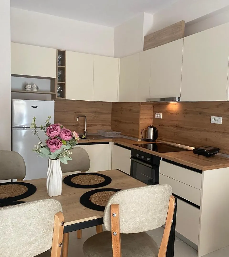City Charm Apartment 500Mbs Vlorë