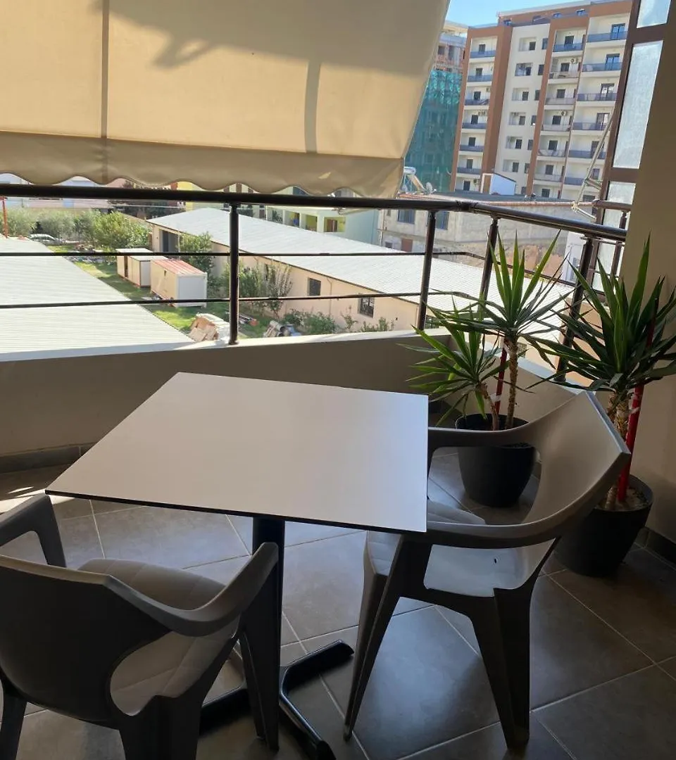 City Charm Apartment 500Mbs Vlorë